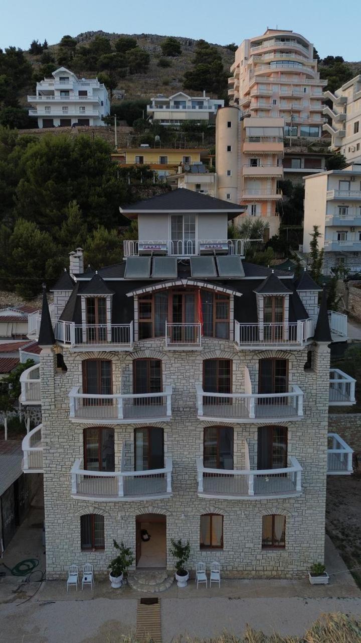 Hotel The White Troy à Saranda Extérieur photo