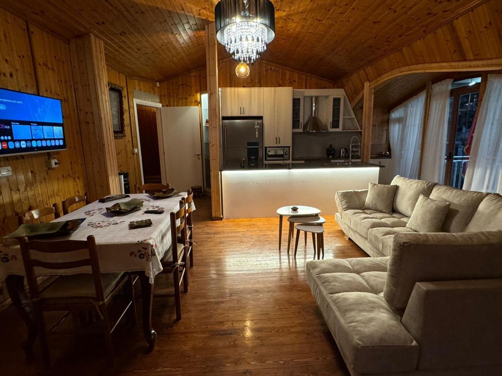 Hotel The White Troy à Saranda Extérieur photo